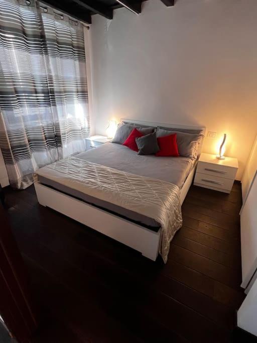 Lu.Ni. Guesthouse Roma Esterno foto